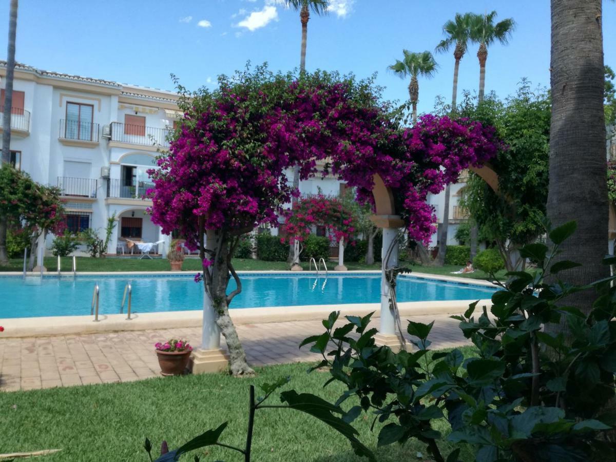 Planta Baja Con Porche Y Piscina, Cerca Del Mar Apartment Denia Bagian luar foto